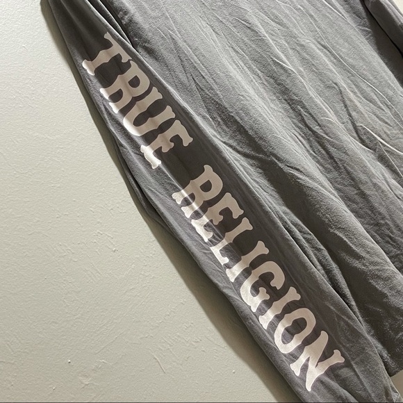 Vintage TRUE RELIGION Women’s Gray Long Sleeve Tee Spell Out Graphic USA - Picture 3 of 5